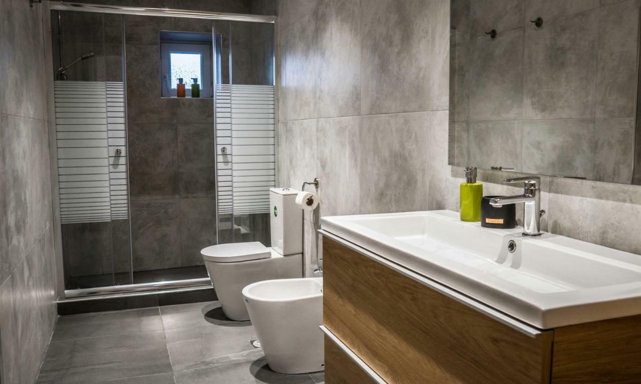 Heraklion Airport Family Lux Apartment 외부 사진