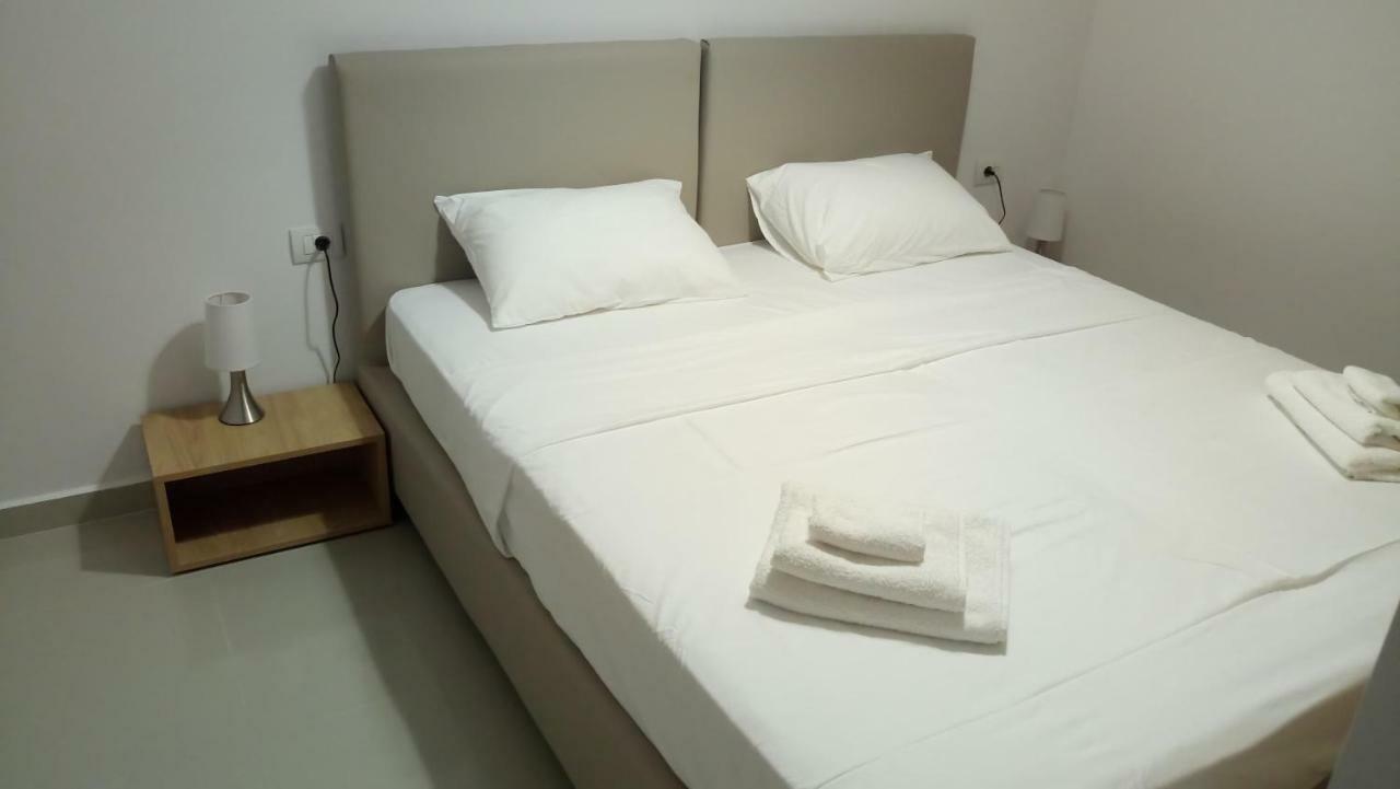 Heraklion Airport Family Lux Apartment 외부 사진