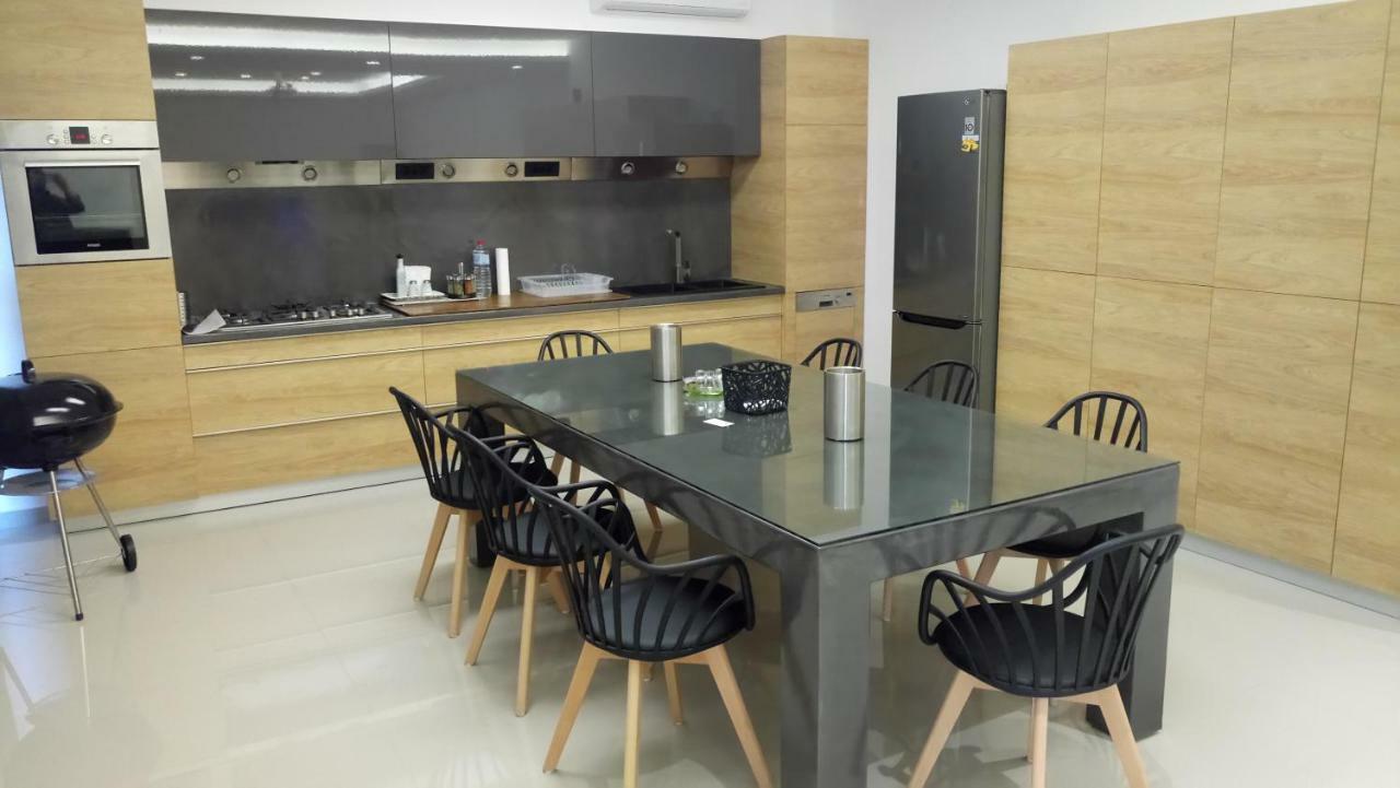 Heraklion Airport Family Lux Apartment 외부 사진