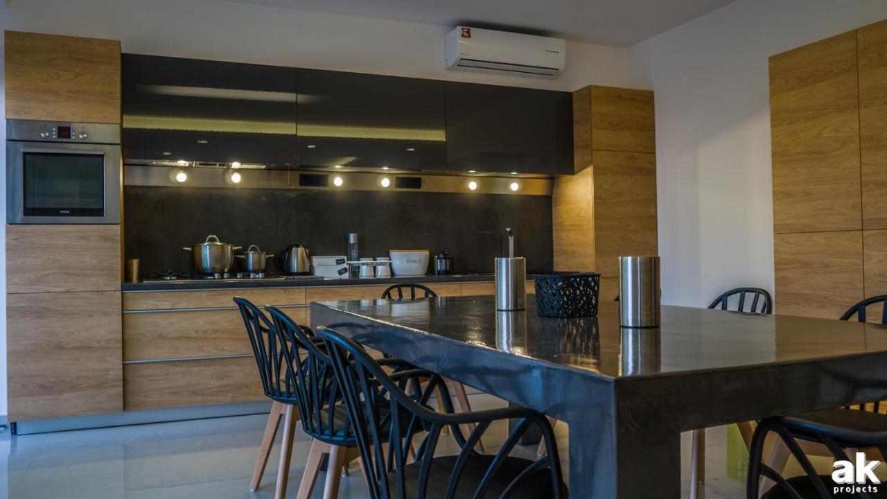 Heraklion Airport Family Lux Apartment 외부 사진
